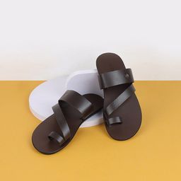 Mochi Men Textured Leather One Toe Comfort Sandals-image-93