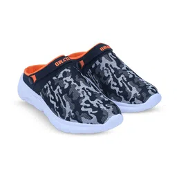 CLYMB Men Printed Mesh Lightweight Clogs image 2