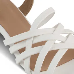 Tresmode CROSSEM Strappy Open Toe Block Heels With Buckle image 2