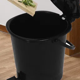 Kuber Industries Red & Black 2 Pieces Durable Pedal Dustbin With Handle 10 Litre Each-37