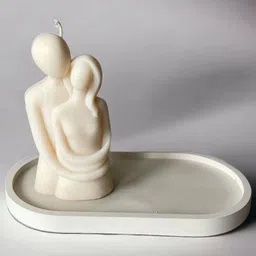 Aromatic Fables Off White Embrace of Love Sculptural  Scented Candle-18