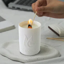 UMAI White Textured Scented Jar Candle-9