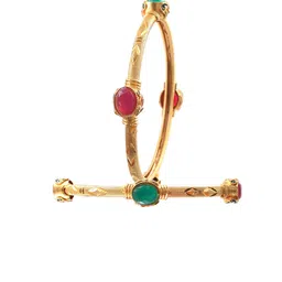 Jewar Mandi Set Of 2 Gold-Plated Red & Green Kundan Studded Bangles-picture-17