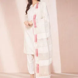 Fabindia Embroidered Cotton Silk Dupatta with Chikankari-image-11