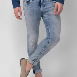 Woodland Men Blue Slim Fit Heavy Fade Stretchable Jeans-picture-37