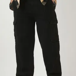 Bewakoof Plus Men Straight Fit High-Rise Jeans-picture-39