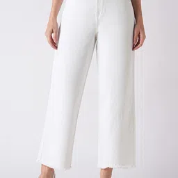 Globus Women White Wide Leg Mid-Rise Light Shade Clean Look Pure Cotton Jeans-image-7