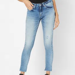 SPYKAR Women Blue Skinny Fit Mildly Distressed Heavy Fade Lycra Jeans-picture-25