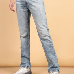 Wrangler Men Millard Straight Fit Mid Rise Heavy Fade Cotton Jeans-image-28