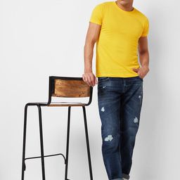 SPYKAR Men Relaxed Fit Mildly Distressed Light Fade Stretchable Jeans image 5
