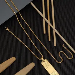 WATCHSTAR Men Gold-Plated Quirky Pendants with Chains-image-46