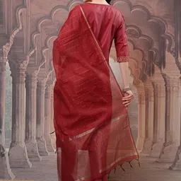 Vishudh Floral Yoke Design Regular Thread Work Kurta with Trousers & With Dupatta image 2