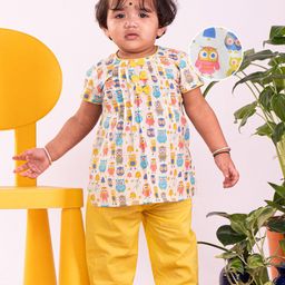 VASTRAMAY Girls Regular Pure Cotton Kurta with Pyjama-38