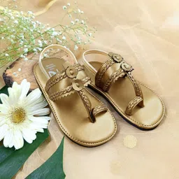 THE MADRAS TRUNK Unisex Kids Embellished Ethnic T-Strap Flats-27
