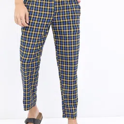 HIGHLANDER Men Checked Lounge Pants-image-22