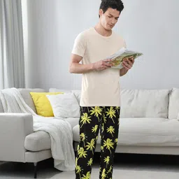 Underjeans by Spykar Men Pure Cotton Printed Lounge Pants-picture-38