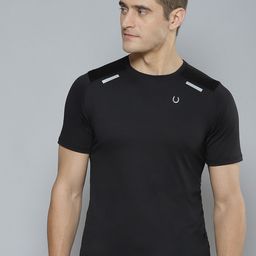 Fitkin Men Black Anti Odour Gym T-shirt-image-7