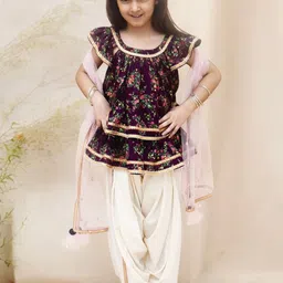 Fayon Kids Girls Printed Regular Pure Cotton Kurti with Dhoti Pants & With Dupatta-picture-11