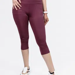 FLURR Skinny Fit Moisture Wicking High-Rise Capris-picture-13