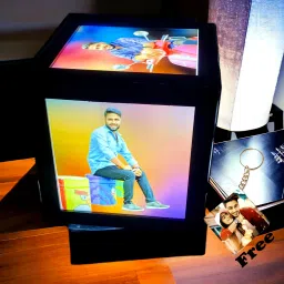 Personalized Rotating Led Lamp With Key Ring Anniversary Birthday Couple Gifts 5 inch Revolving lamp photo Frame-21