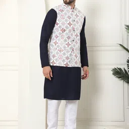 SOJANYA Checked Regular Pure Cotton Kurta with Churidar & Nehru Jacket image 4