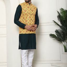 SOJANYA Checked Regular Pure Cotton Kurta with Churidar & Nehru Jacket image 4