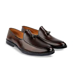 Bxxy Men Textured Tassel Loafers-image-45