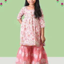 Kids On Board Girls Floral Printed Regular Gotta Patti Pure Cotton Kurta with Sharara-image-41