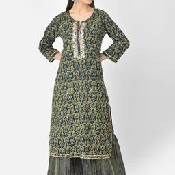 Pistaa Women Green Printed Pure Cotton Kurta with Sharara-25