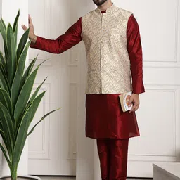SOJANYA Dupion Silk Kurta With Pyjamas & Nehru Jacket image 4