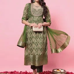 VredeVogel Floral Printed Straight Kurta with Trousers & With Dupatta-54