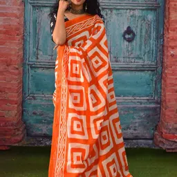 TROPWEAR Geometric Mulmul Cotton Block Print Saree-43