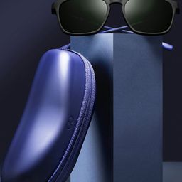 Vincent Chase Unisex Green Lens & Black Wayfarer Sunglasses with Polarised and UV Protected Lens image 1