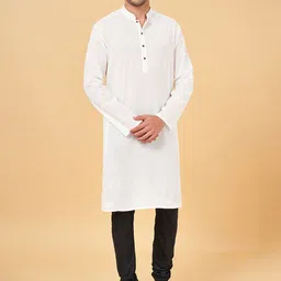 indus route by Pantaloons Men Off White Flared Sleeves Chikankari Kurta-38