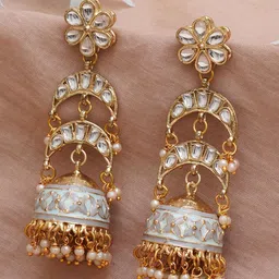 KARATCART Gold-Toned & White Classic Jhumkas Earrings-41