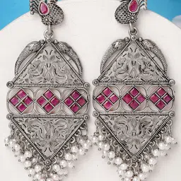 KARATCART Silver Plated Kundan Drop Earrings-53