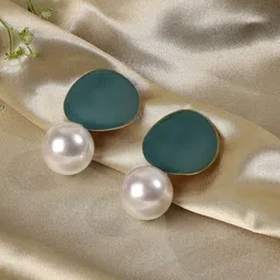 SOHI Contemporary Drop Earrings-84