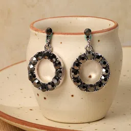 SOHI Contemporary Drop Earrings-picture-21
