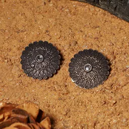 VENI Silver-Plated Oxidised Circular Studs Earrings-7