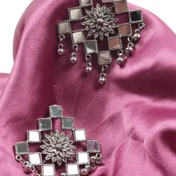VAGHBHATT Triangular Shaped Floral Earrings-46