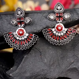 Saraf RS Jewellery Red & Silver-Toned Oxidised Contemporary Chandbalis Earrings-17