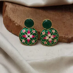 Ozanoo Gold-Plated Floral Studs Earrings-48