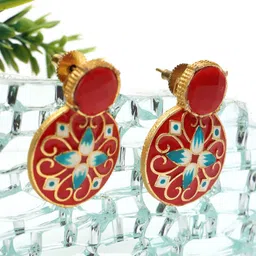 Ozanoo Gold-Plated Artificial Stones Studded Floral Drop Earrings-18