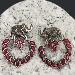 Ozanoo Brass Plated Animal Shaped Stone Studded Drop Earrings-5