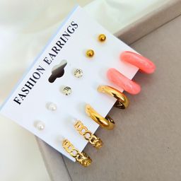 DressBerry Contemporary Studs Earrings-21