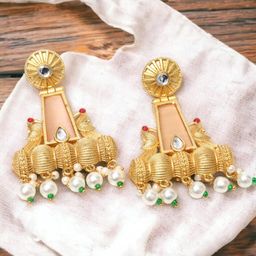 Ozanoo Gold-Plated Contemporary Drop Earrings-39