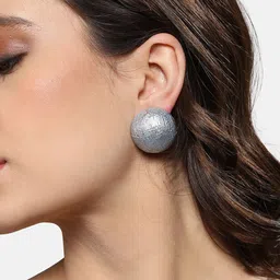 SOHI Gold-Plated Studs image 4