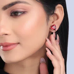 THE AAB STUDIO Rhodium-Plated Triangular Studs Earrings image 4