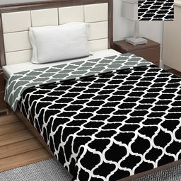 Divine Casa Set of 2 Black & Green Geometric AC Room 110 GSM Single Bed Dohar-0