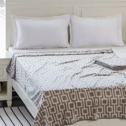 Pluchi Unisex Grey Blankets Quilts and Dohars-image-77